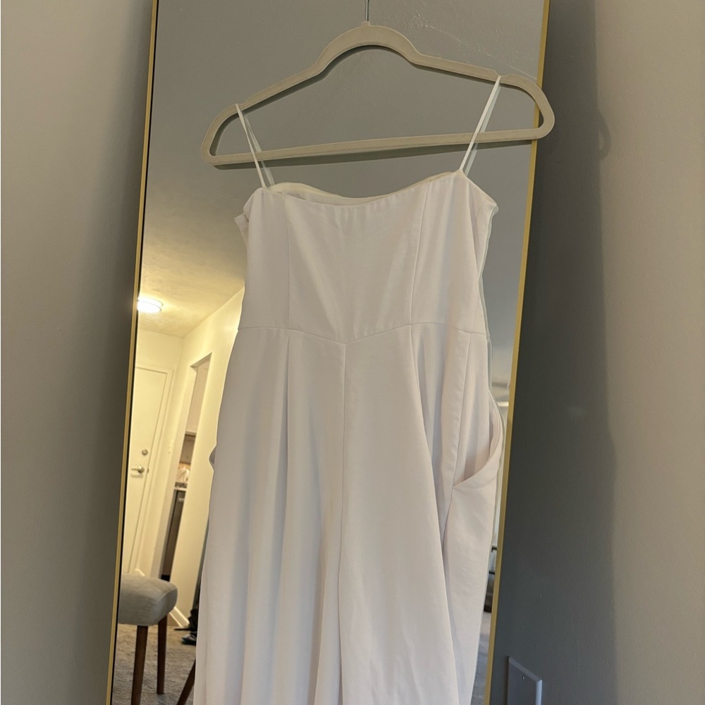 Elegant White Strapless Jumpsuit - Picture 3 of 4